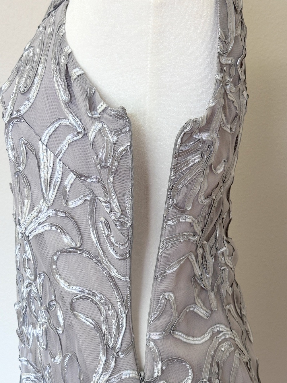 Jessica Howard Silver Sequin Lace Metallic Cocktail Sheath Dress Size 6 - Picture 6 of 7